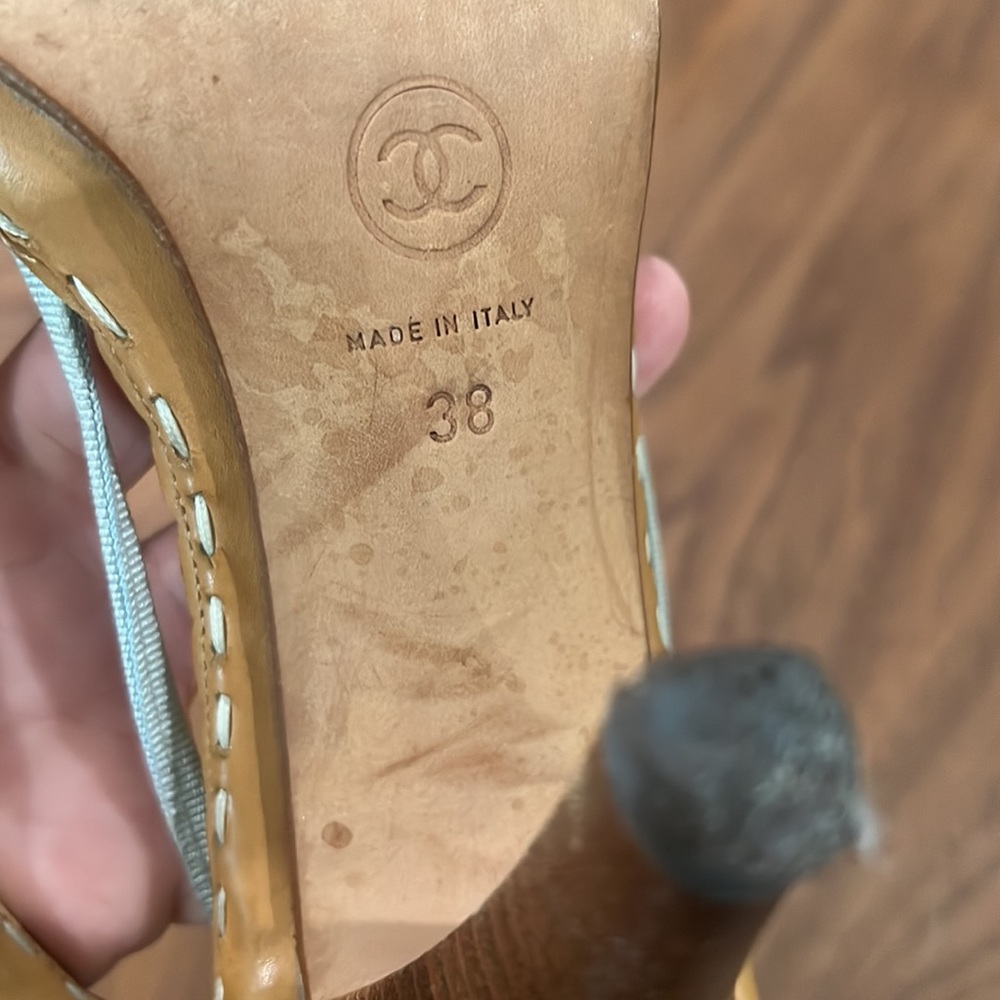 Chanel Heels - Picture 10 of 13